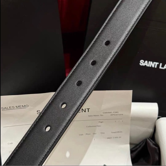 Saint Laurent Classic Black Belt with Gold Accent - Picture 7 of 7